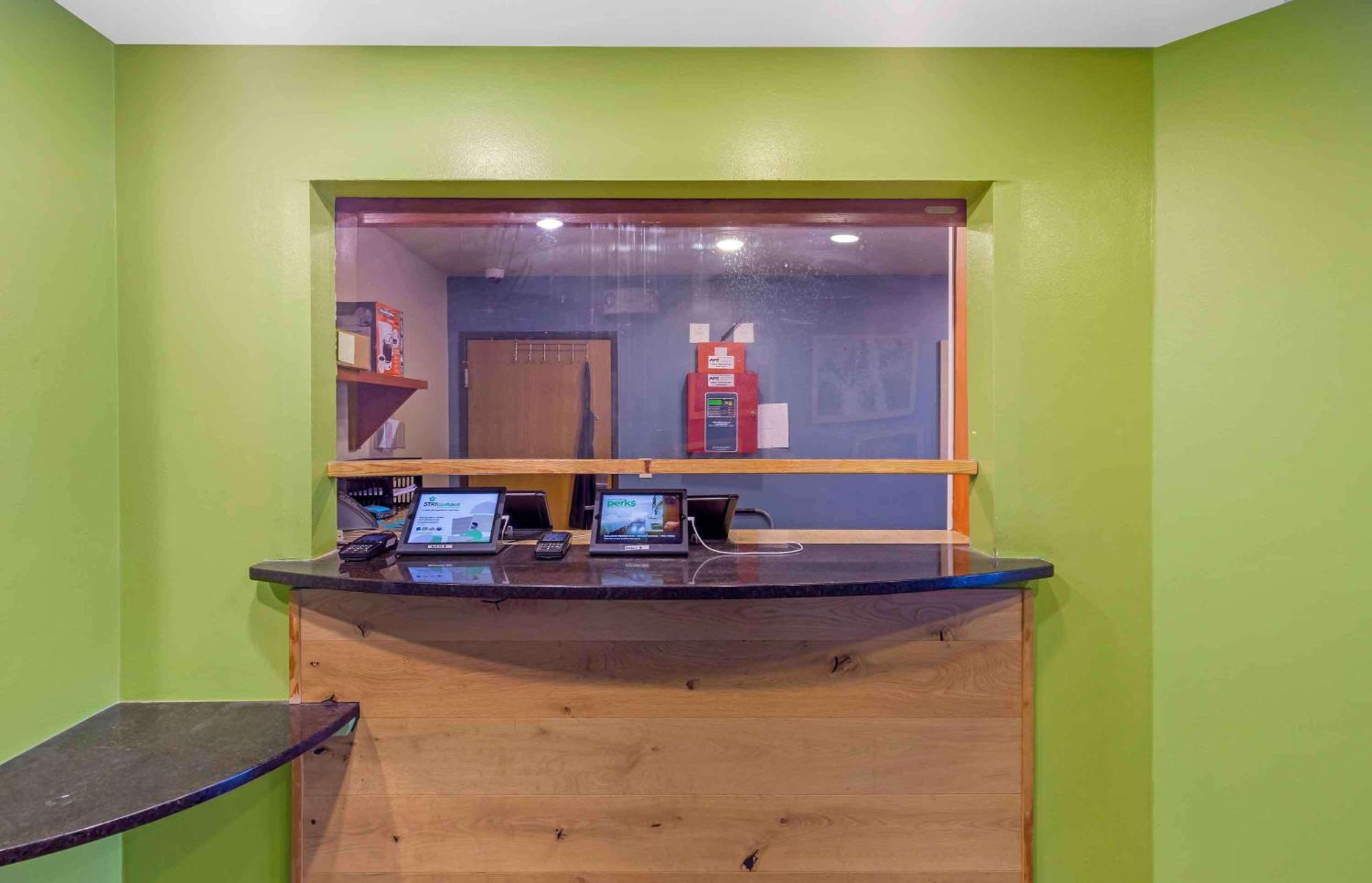 Extended Stay America Select Suites - Fayetteville - Cliffdale Экстерьер фото